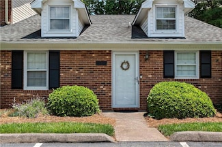 143 Chrisfield Cir, Winston Salem, NC 27104