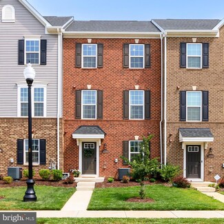 11396 Willow Green Cir, Manassas, VA 20109