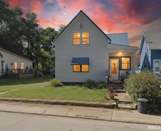 222 N 5th St, Boonville, IN 47601