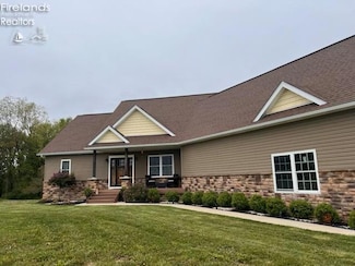 4718 Brushwood Rd, Wakeman, OH 44889