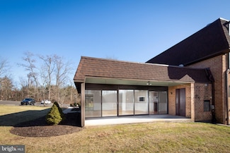 91 Hermitage Dr Unit T1, New Hope, PA 18938