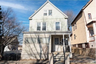 45 Elm St, Mount Vernon, NY 10550
