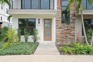 6371 1st Ave S, St. Petersburg, FL 33707