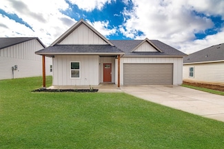 5032 Pinson St, Fort Worth, TX 76105