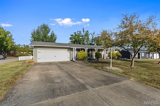 306 Cleo St, Perryville, MO 63775