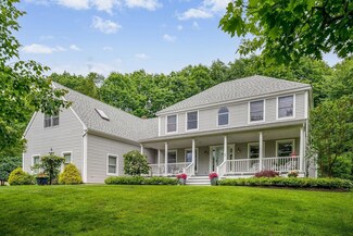 5 Woodspell Rd, Scarborough, ME 04074
