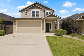 2555 NW Ivy Way, Redmond, OR 97756