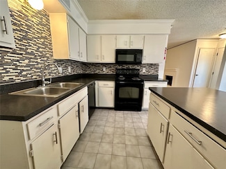 11506 Meadow Pines Ct Unit B, Stafford, TX 77477