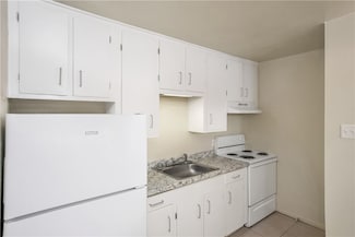 4212 Old College Rd Unit 2, Bryan, TX 77801