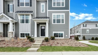 2162 Glacier St, Mundelein, IL 60060