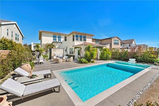 7 Lustre St, Mission Viejo, CA 92694