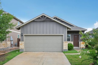 212 La Dera Dr, Liberty Hill, TX 78642