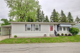 66 Parkside Cir, Buffalo, NY 14227