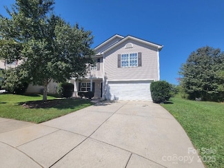 2108 Cranberry Woods Ct, Charlotte, NC 28208