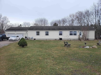 840 E Washington St, Freeland, MI 48623