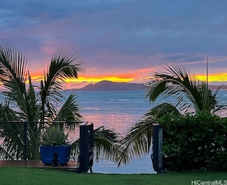 469 Portlock Rd Unit A, Honolulu, HI 96825