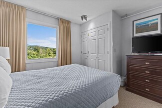 109 Mountainside Dr Unit G103, Stowe, VT 05672