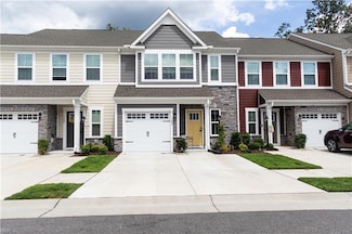 1609 Redwing Arch, Chesapeake, VA 23323