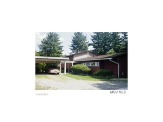 350 Cornerville Rd, Reno, OH 45773