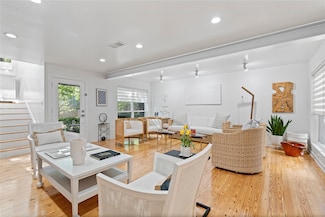 4231 Travis St Unit 12, Dallas, TX 75205