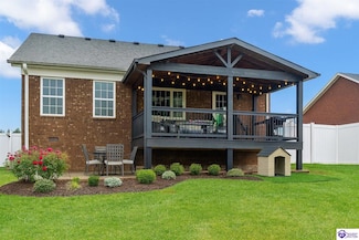 311 Oak Grove Dr, Bardstown, KY 40004