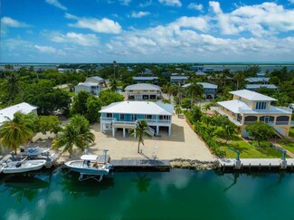 17165 Wahoo Ln W, Upper Sugarloaf Key, FL 33042