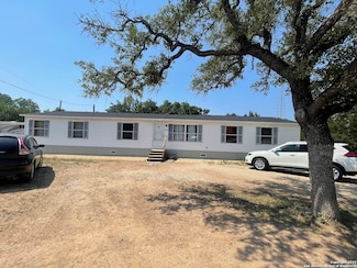 792 Alamo Beach Rd Unit A, Pipe Creek, TX 78063