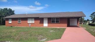 2002 N 31st St, Fort Pierce, FL 34947
