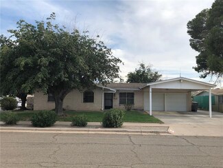 10168 Dunbarton Dr, El Paso, TX 79925