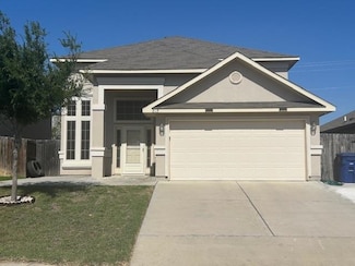 815 Bartolome Ln, Laredo, TX 78043