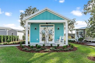 12043 Lakeshore Way, Oxford, FL 34484
