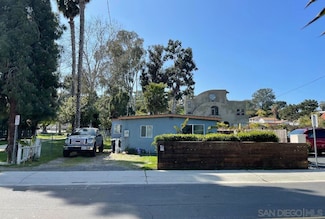 701 Valley Ave, Solana Beach, CA 92075