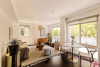8513 Cashio St Unit 101, Los Angeles, CA 90035