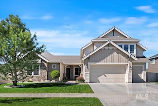 938 W Bear Track Ct, Meridian, ID 83642