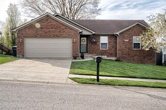5911 Pine View Ct, Jeffersonville, IN 47130