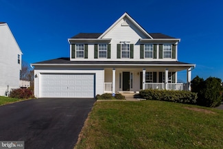 9207 Stephanie St, Manassas Park, VA 20111
