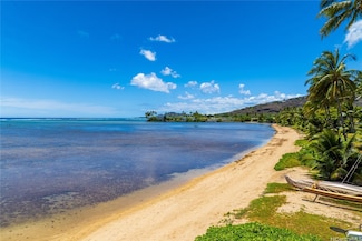 240 Paiko Dr, Honolulu, HI 96821