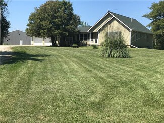 25760 Indianapolis Rd, Wellsville, KS 66092
