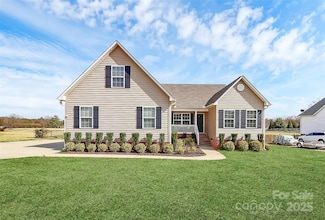 332 Shiloh Rd S, York, SC 29745