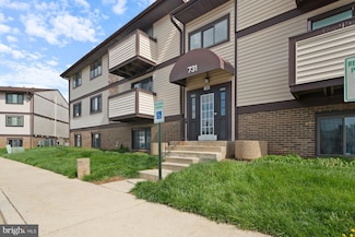 731 Heather Ridge Dr, Frederick, MD 21702