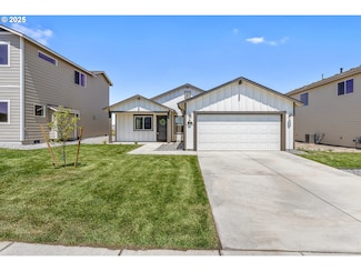 565 Grant St, Umatilla, OR 97882