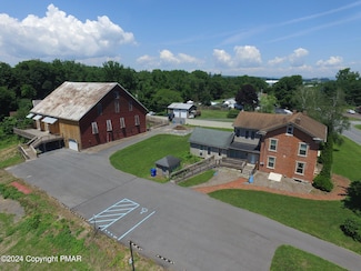 10491 River Rd, New Columbia, PA 17856