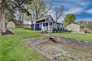 723 Acorn St, Eudora, KS 66025