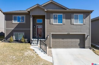 13908 Iowa St, Omaha, NE 68142
