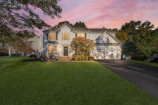 148 Palomino Dr, North Andover, MA 01845