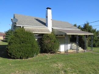 117 Jakes Ln, Belle Vernon, PA 15012