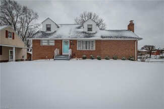 1502 34th St NE, Canton, OH 44714