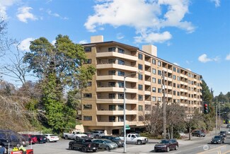 4545 Sand Point Way NE Unit 601, Seattle, WA 98105