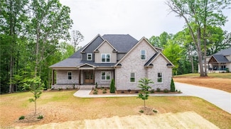 1425 Loch Lomond Dr, Summerfield, NC 27358