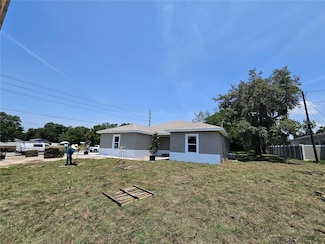 141 W G H Washington St, Apopka, FL 32703